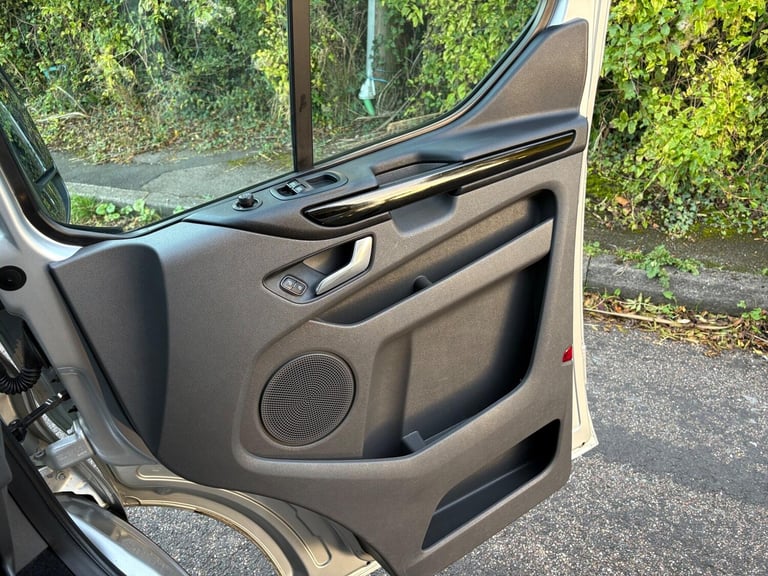 2020 Ford Transit Custom 2.0 320 EcoBlue Limited Crew Van L1 H1 Euro 6 (s/s) 5dr PANEL VAN Diesel...