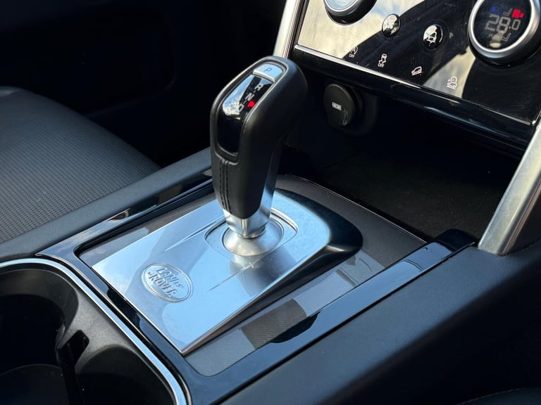 2020 Land Rover Discovery Sport 2.0 D240 MHEV R-Dynamic HSE SUV 5dr Diesel Auto 4WD Euro 6 (s/s) ...