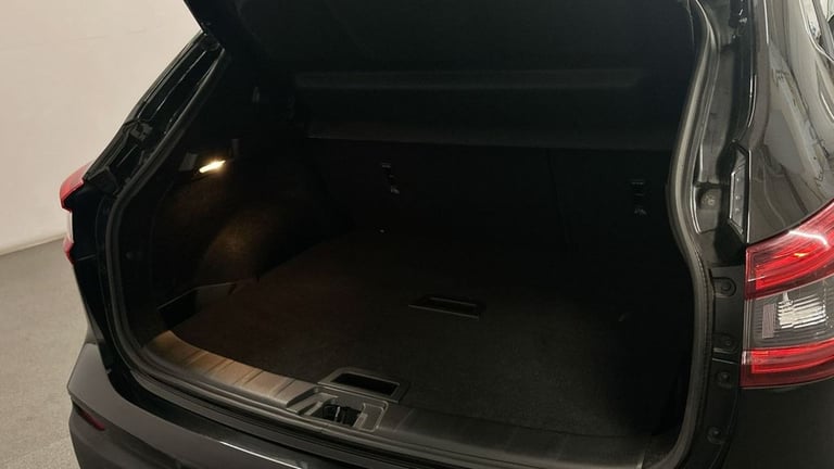 2019 68 NISSAN QASHQAI 1.3 DIG-T N-CONNECTA SUV 5DR PETROL MANUAL EURO 6 (S/S) (