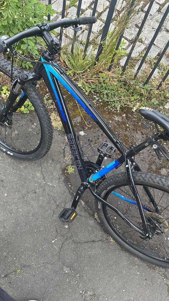 image for Saracen bicycle 27.5” 