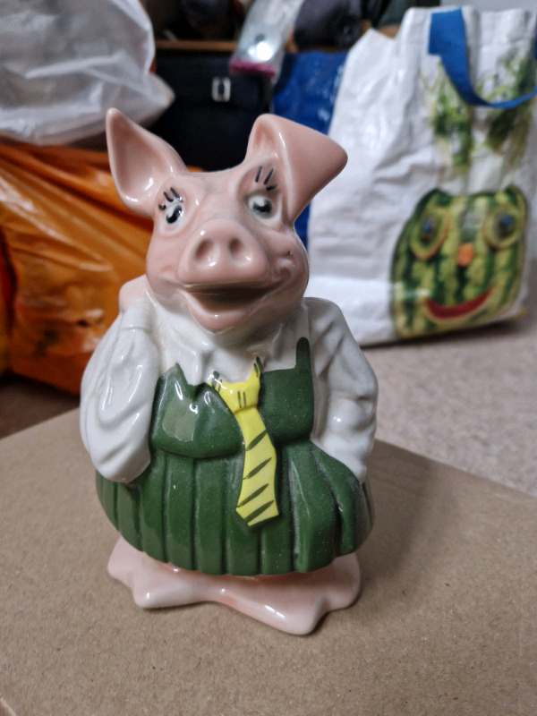 Piggy bank 