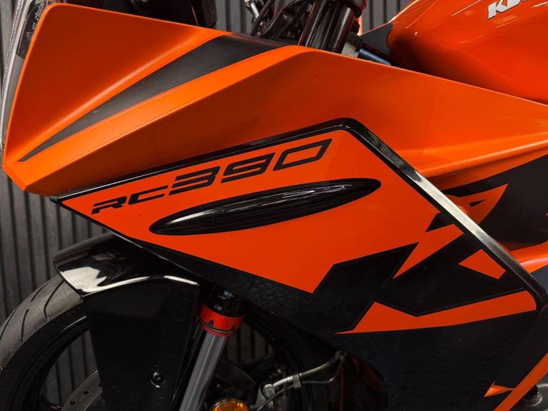 2024 KTM RC 390 390 X-Ring Euro 5