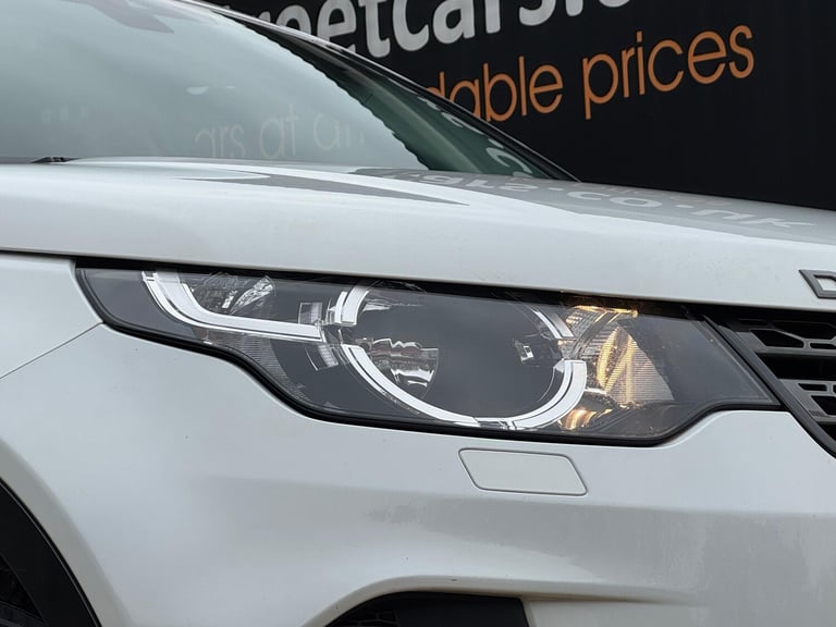 2017 Land Rover Discovery Sport 2.0 TD4 SE Tech 4WD Euro 6 (s/s) 5dr ESTATE Diesel Manual