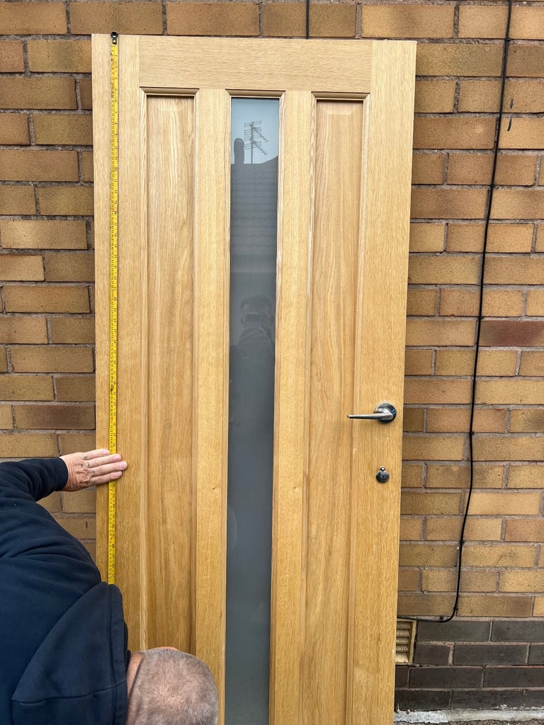 Solid wood door 
