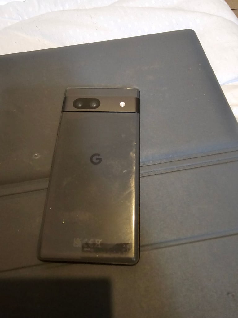 Google pixel 7a 5g 128gb dual sim unlocked £100