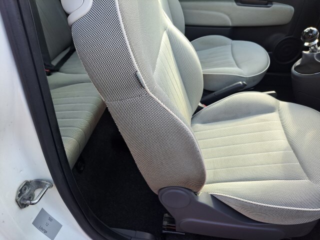 2009 Fiat 500 1.2 Lounge 3dr HATCHBACK Petrol Manual