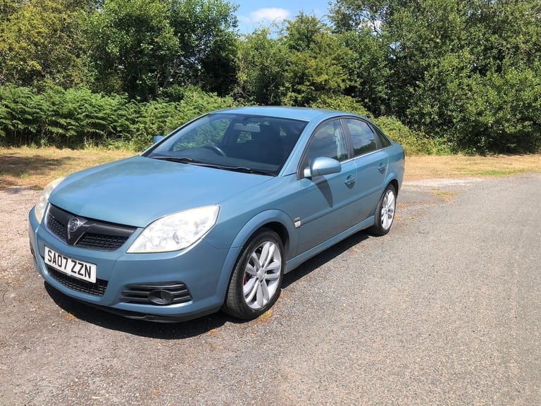 VAUXHALL VECTRA 1.8 VVT SRI 5 DOOR - 2007 07 REG - MOT TIL FEBRUARY 2026