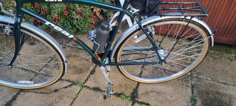 REAL CAFE  Gents Commuter bike. 4 speed in great condition with rack and mudguards.