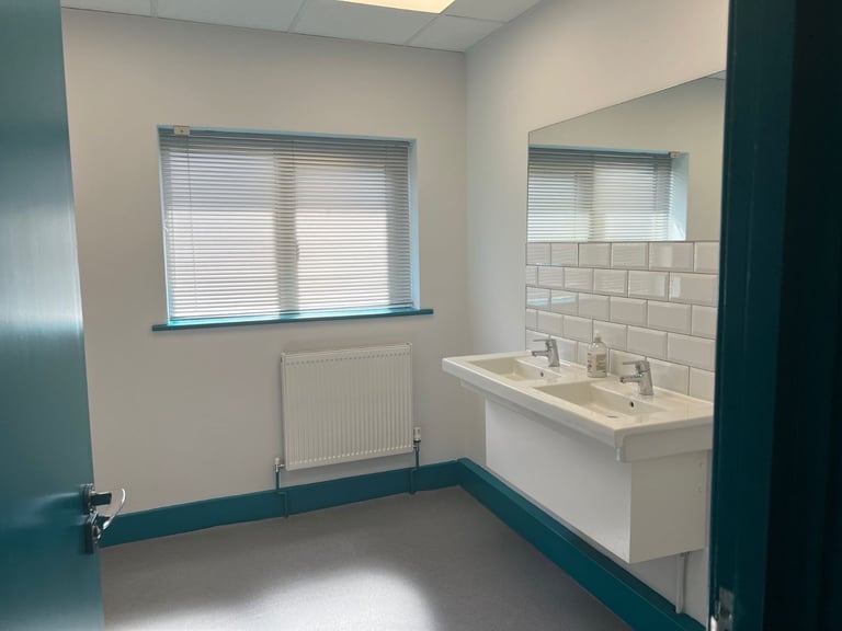 Room in House at Polhill, TN14 7AA