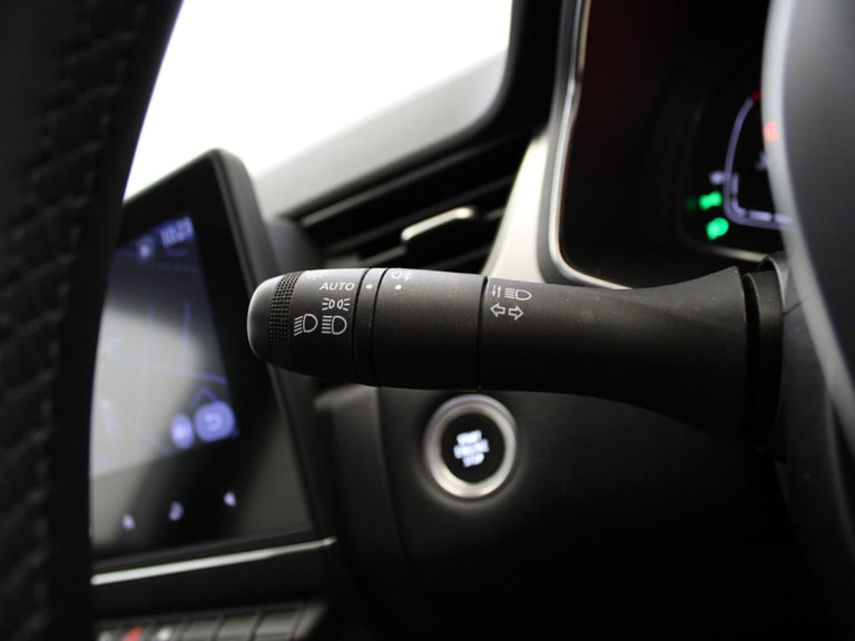 2022 Renault Captur 1.3 TCE 140 SE Edition 5dr Crossover/SUV Petrol Manual