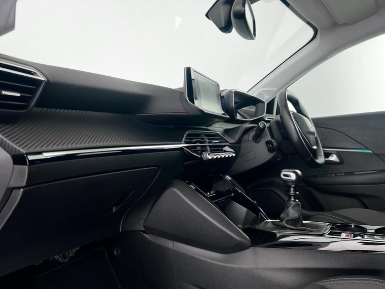 2022 Peugeot 208 1.2 PureTech 100 Allure 5dr Hatchback PETROL Manual