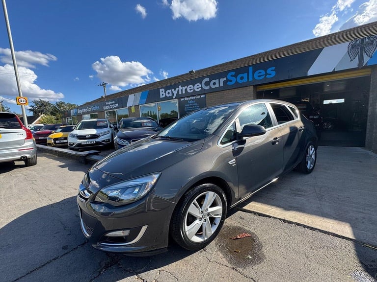 image for VAUXHALL ASTRA 1.6 16v SRi Grey Auto Petrol 2013