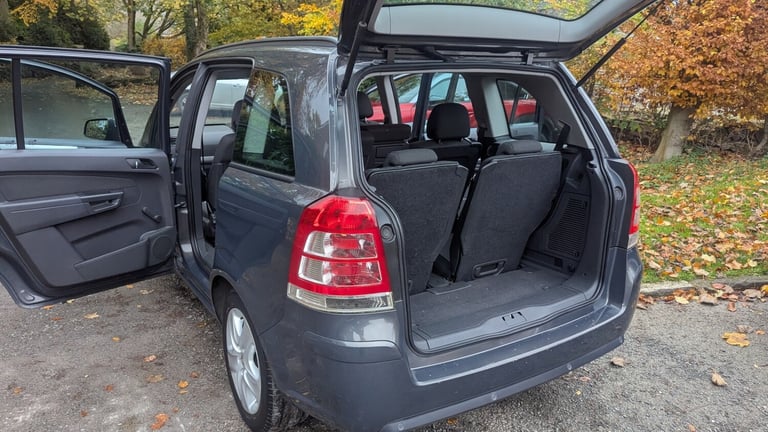 2013 Vauxhall Zafira 1.7 CDTi ecoFLEX Exclusiv [110] 5dr MPV Diesel Manual