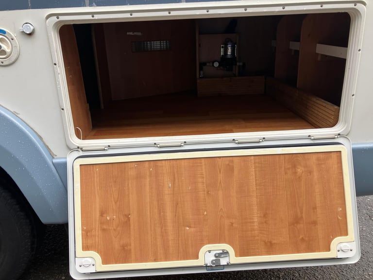 Autotrail XL 670B Fixed Bed 2010 Fiat Ducato 4 Berth 
