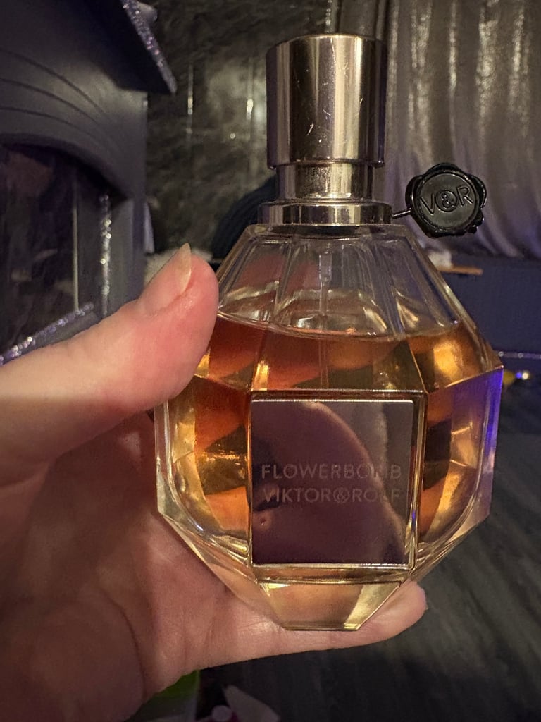 image for Flowerbomb viktor & rolf