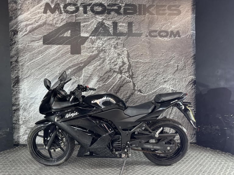 KAWASAKI NINJA 250 2009