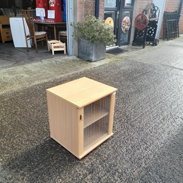 Glass fronted small cabinet 48cm x 44cm x 54cm, Ref:19617