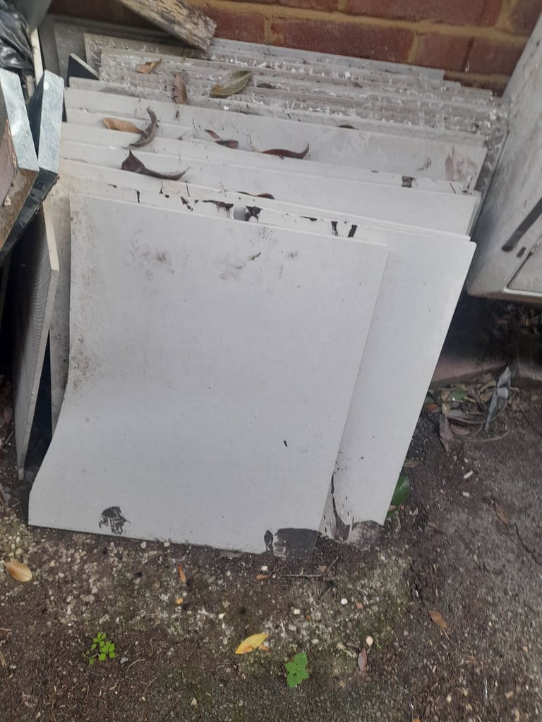 image for White floor tiles 