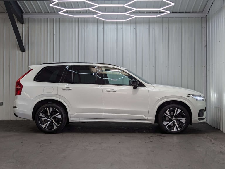 2022 Volvo XC90 2.0 XC90 R-Design B5 MHEV AWD Auto 4WD 5dr SUV Hybrid Automatic