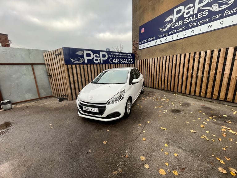 image for 2016 Peugeot 208 1.2 PureTech 82 Active 5dr HATCHBACK Petrol Manual