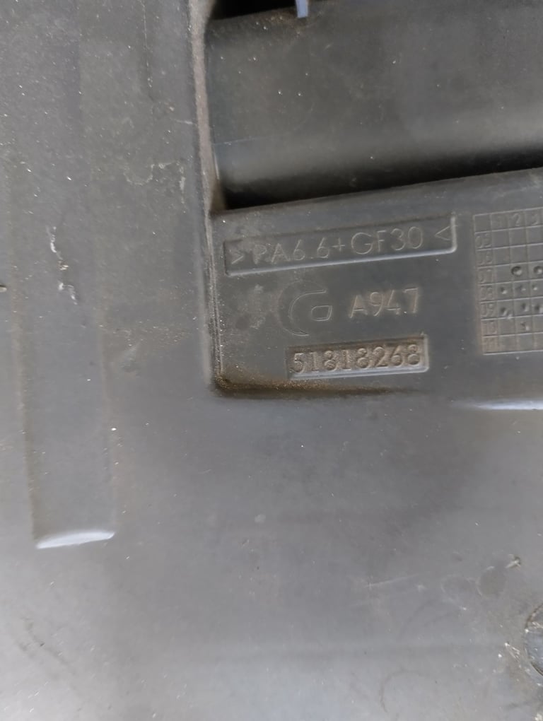 Fiat 500 1.4 airbox 2008-onwards