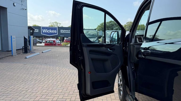 2023 Ford Transit Custom 2.0 EcoBlue 170ps Low Roof Sport Van Auto Van Diesel Automatic