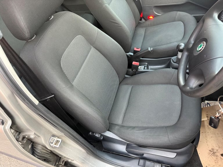 2007 Skoda Fabia 1.2 HTP 12V Ambiente 5dr HATCHBACK Petrol Manual