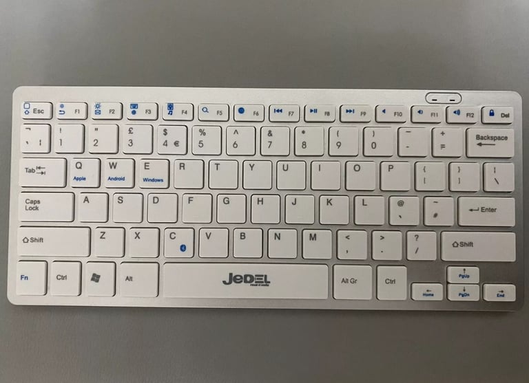 Jedel Wireless Bluetooth Keyboard