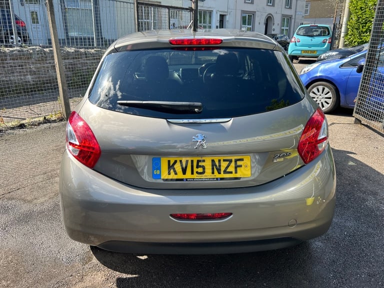 2015 Peugeot 208 1.6 e-HDi Allure 5dr LOW MILEAGE CHEAP ROAD TAX  HATCHBACK Diesel Manual