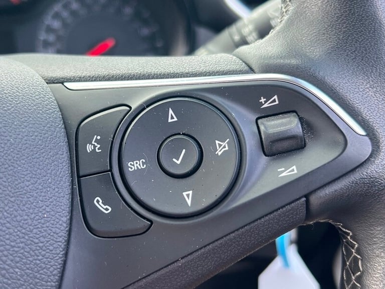 Vauxhall CROSSLAND 1.2 Turbo Griffin SUV 5dr Petrol Manual Euro 6 (s/s) (110 ps)