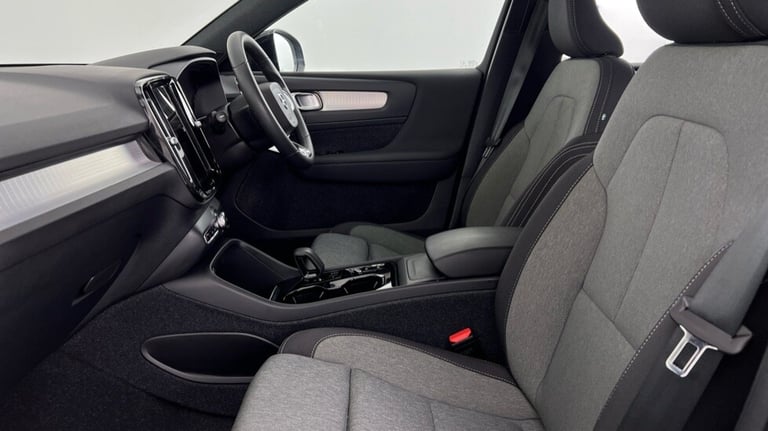 2022 Volvo XC40 Plus, B3 mild hybrid, Petrol, Dark Estate Petrol Automatic