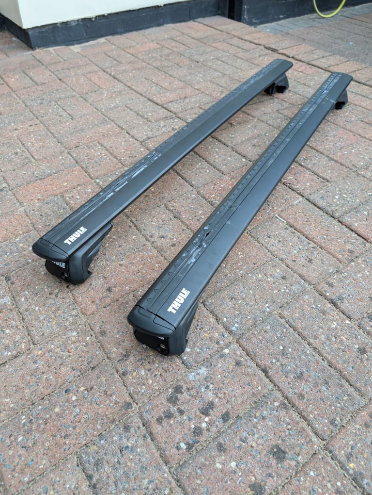 Thule Wingbar with raised bar fastenings 
