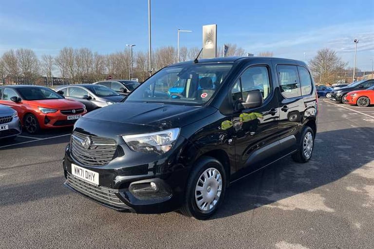 2022 Vauxhall Combo Life 1.5 Turbo D Edition 5dr MPV DIESEL Manual