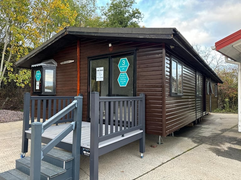 Large 3 Bed Twin Lodge - Bath, Wood Exterior, DG, CH - Offsite Sale for Own Land