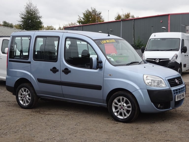 2010 (10) FIAT DOBLO DYNAMIC 1.4 8V PETROL *ONLY 24,000 MILES* (4 SEATS + W/CH)
