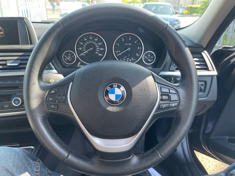 2015 BMW 3 Series 318d Luxury 4dr Step Auto SALOON DIESEL Automatic