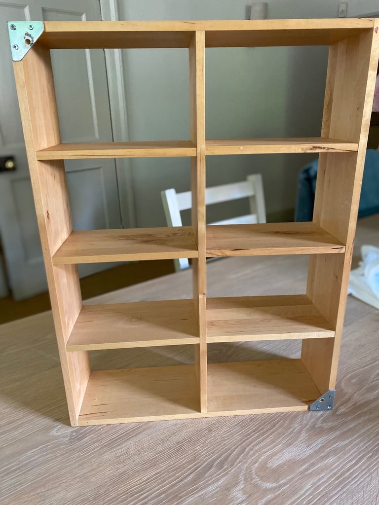 Open shelf units