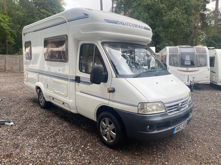 FIAT DUCATO AUTO-TRAIL TRACKER - 02/52 - 53k MILES - 2 BERTH - END KITCHEN - VGC