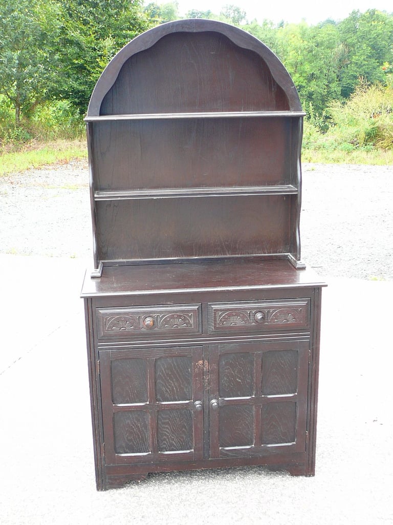 image for Hoop back cottage dresser