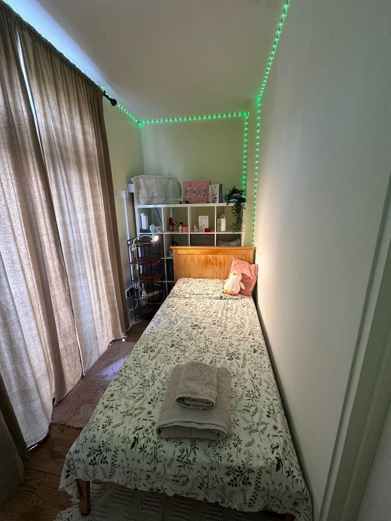 Single bedroom - cozy Downham Bromley Grove Park Lewisham, 