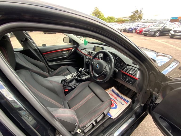 2015 BMW 3 Series 2.0 318d Sport Saloon 4dr Diesel Manual Euro 6 (s/s) (150 ps) Saloon Diesel Manual