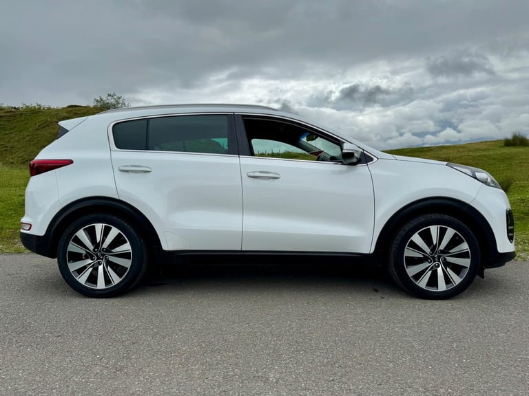 2016 Kia Sportage 1.7 CRDi 3 Euro 6 (s/s) 5dr ESTATE Diesel Manual