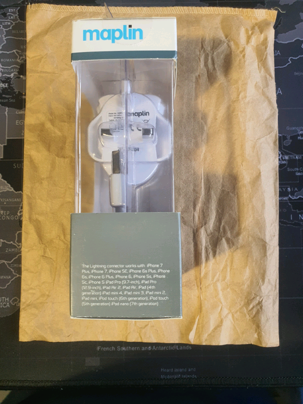 New Maplin iPhone Adapter Charger with Lightning to USB Cable