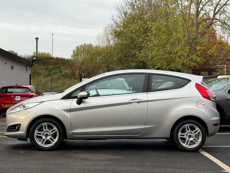 2013 Ford Fiesta 1.0T EcoBoost Zetec Euro 5 (s/s) 3dr HATCHBACK Petrol Manual