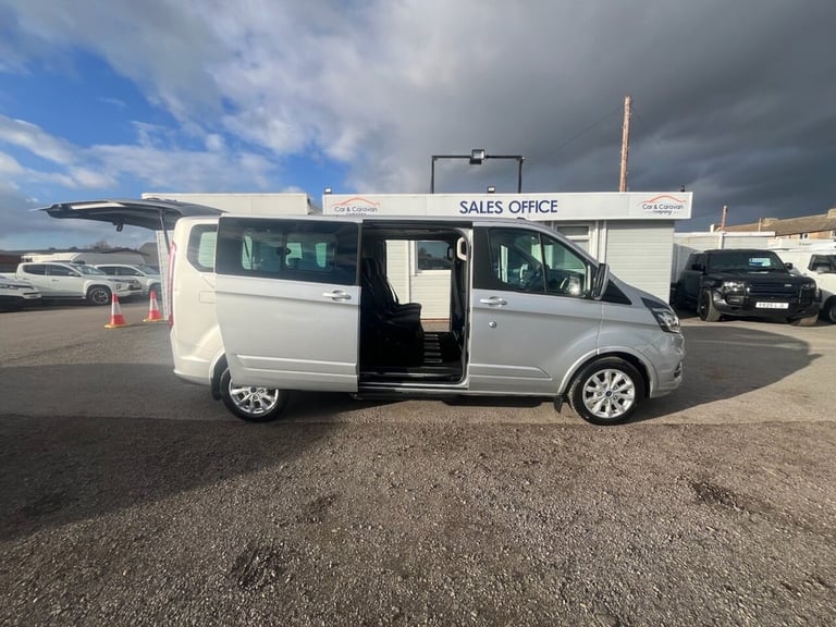 2022 Ford Tourneo Custom 2.0 EcoBlue 130ps L/R 8 Seater Titanium Auto MPV DIESEL Automatic