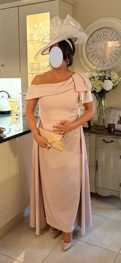 image for Mother of the Bride/Groom dress