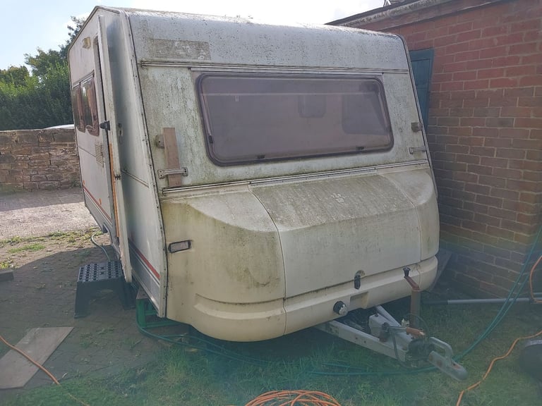 Caravan with Alko galvanized chassis for conversion to a trailer