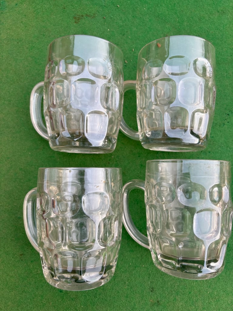 Mixed lot of half pint handled glasses some vintage 