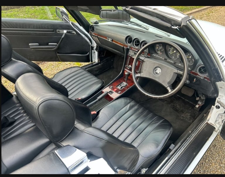 1988 Mercedes-Benz S Class 300 SL 2dr Auto CONVERTIBLE Petrol Automatic