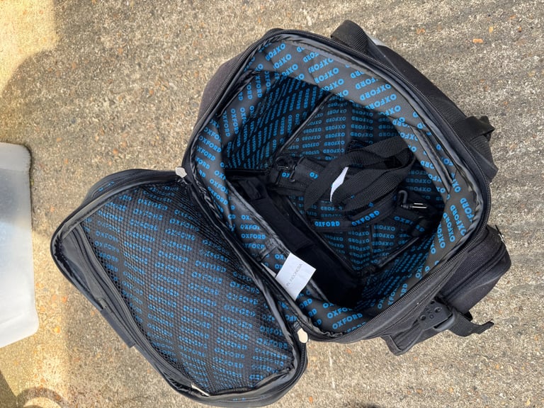 Oxford Sports Lifetime Luggage 